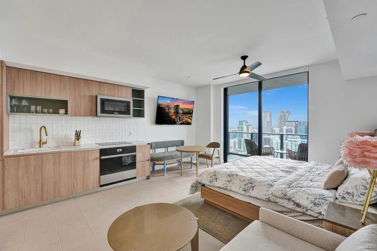601 NE 1st Avenue, #4712