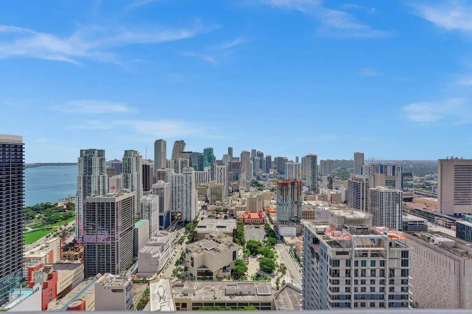 601 NE 1st Avenue, #4712