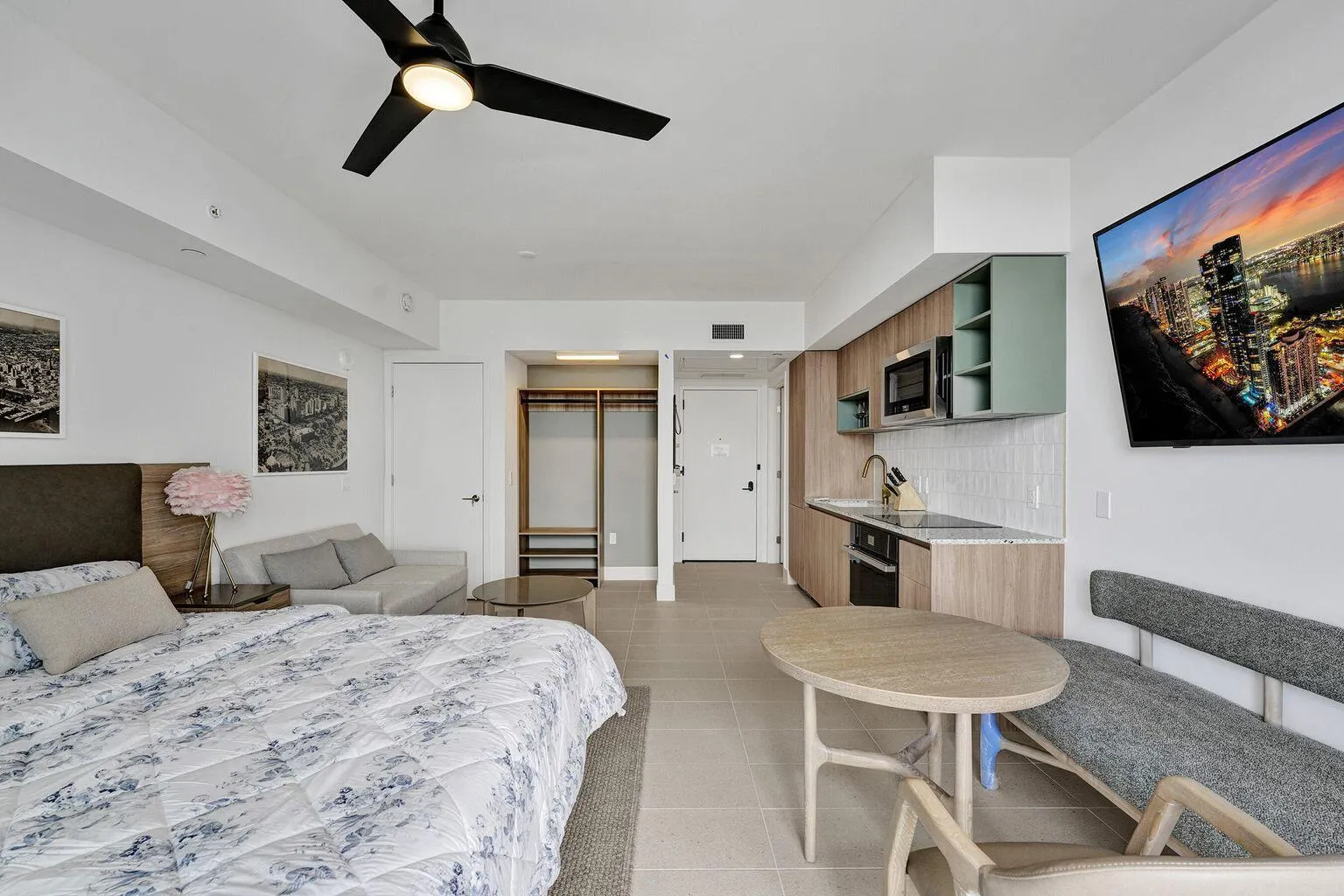 601 NE 1st Avenue, #4712