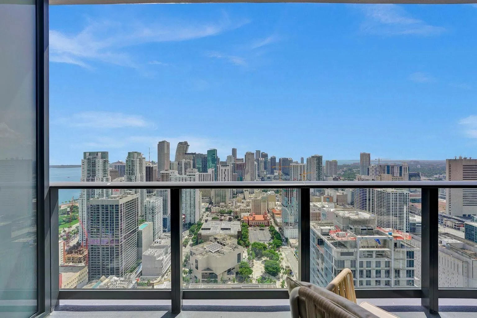 601 NE 1st Avenue, #4712