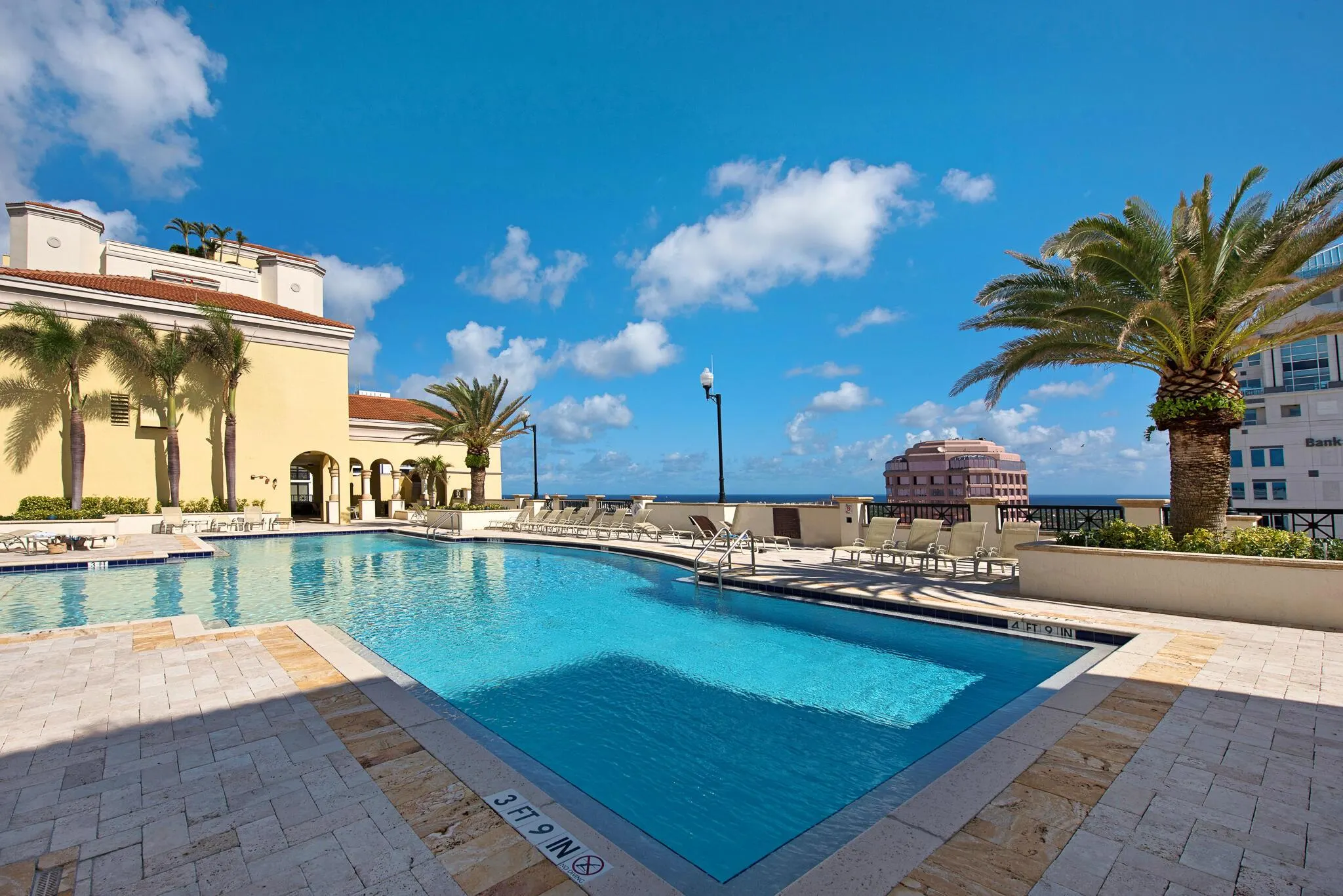 801 S Olive Avenue, #903