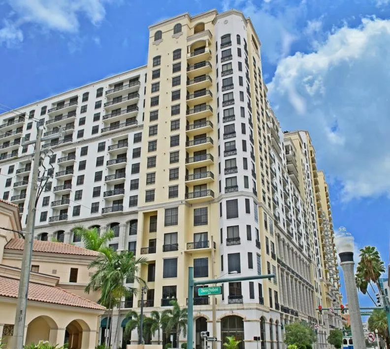 801 S Olive Avenue, #903