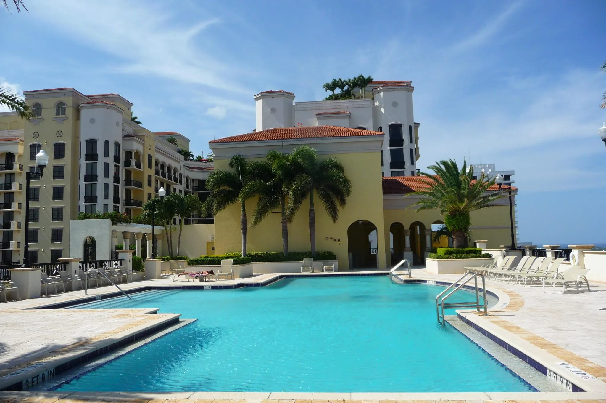 801 S Olive Avenue, #903
