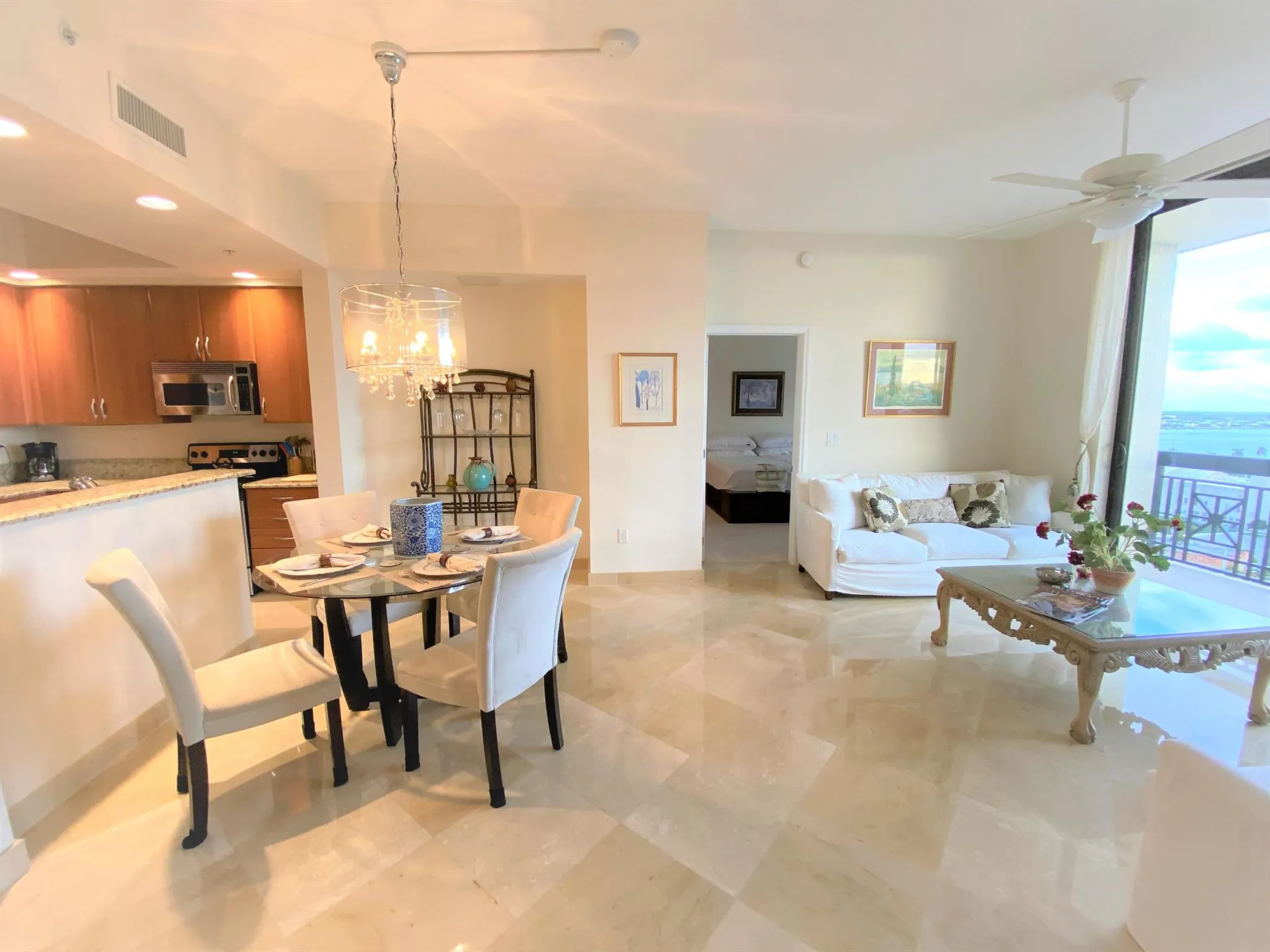 801 S Olive Avenue, #903
