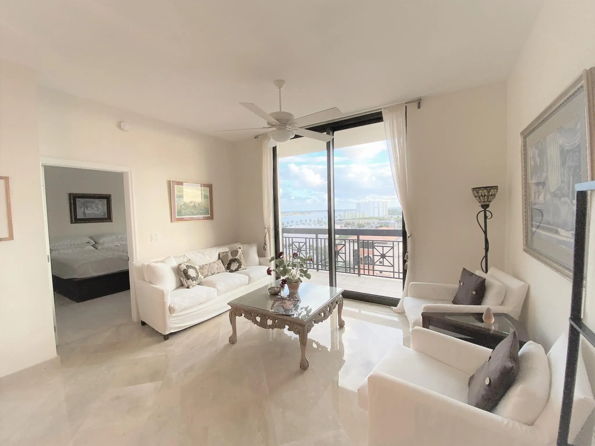 801 S Olive Avenue, #903