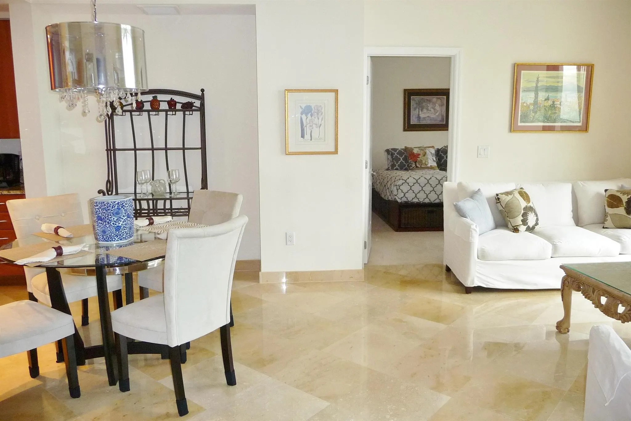 801 S Olive Avenue, #903