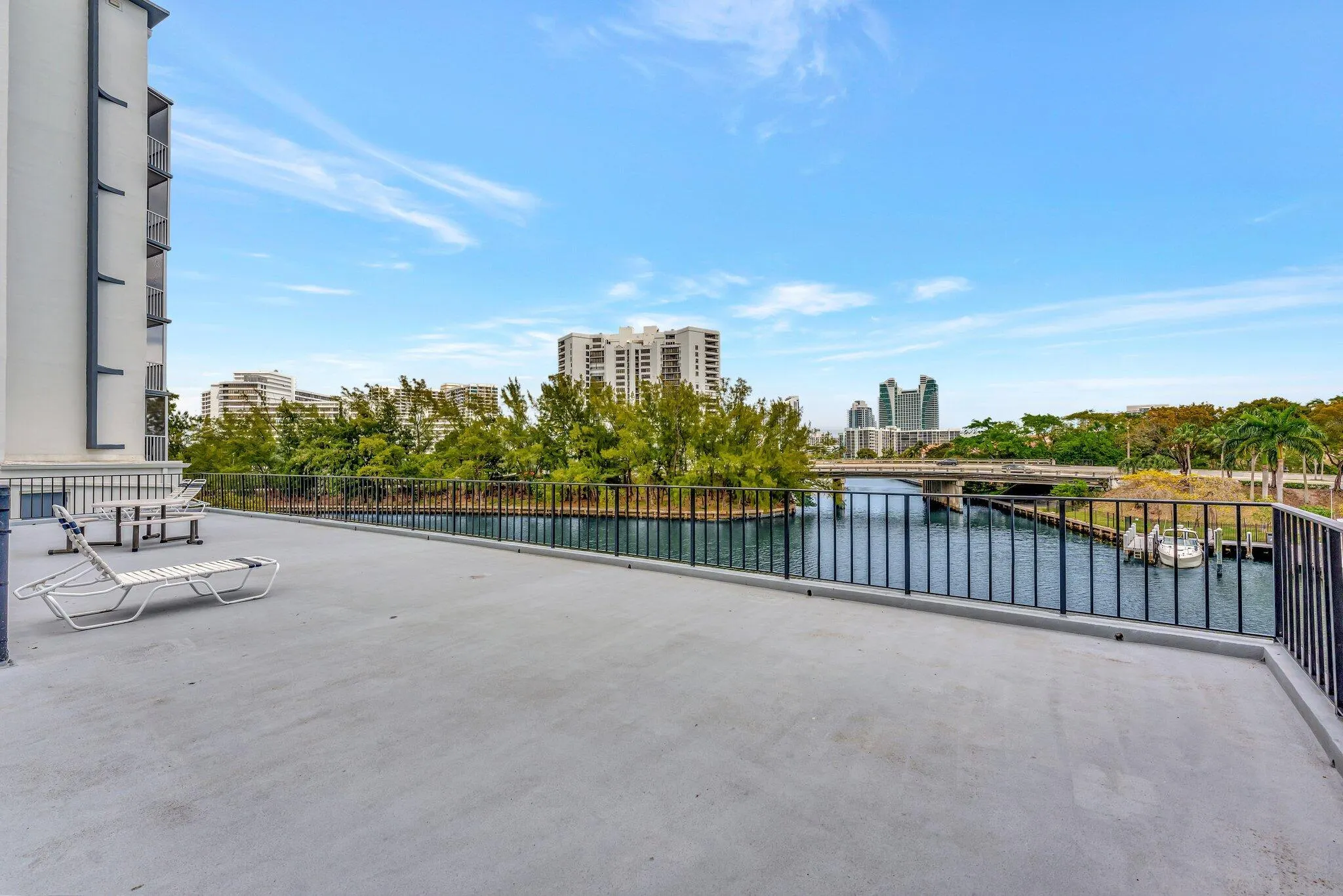 300 Diplomat Parkway, #606