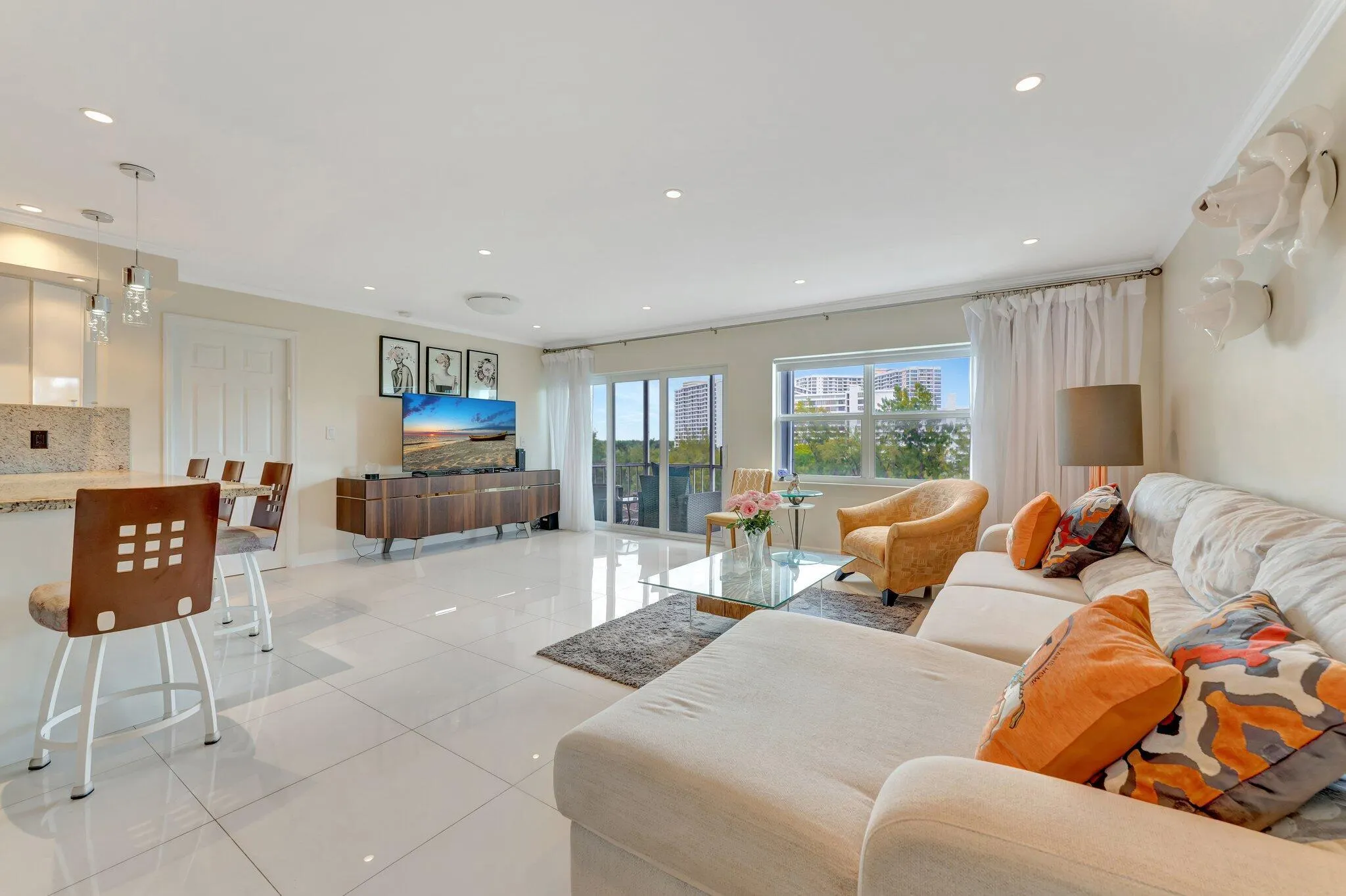 300 Diplomat Parkway, #606