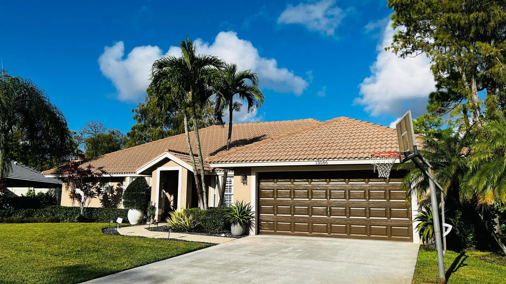 13566 Callington Drive