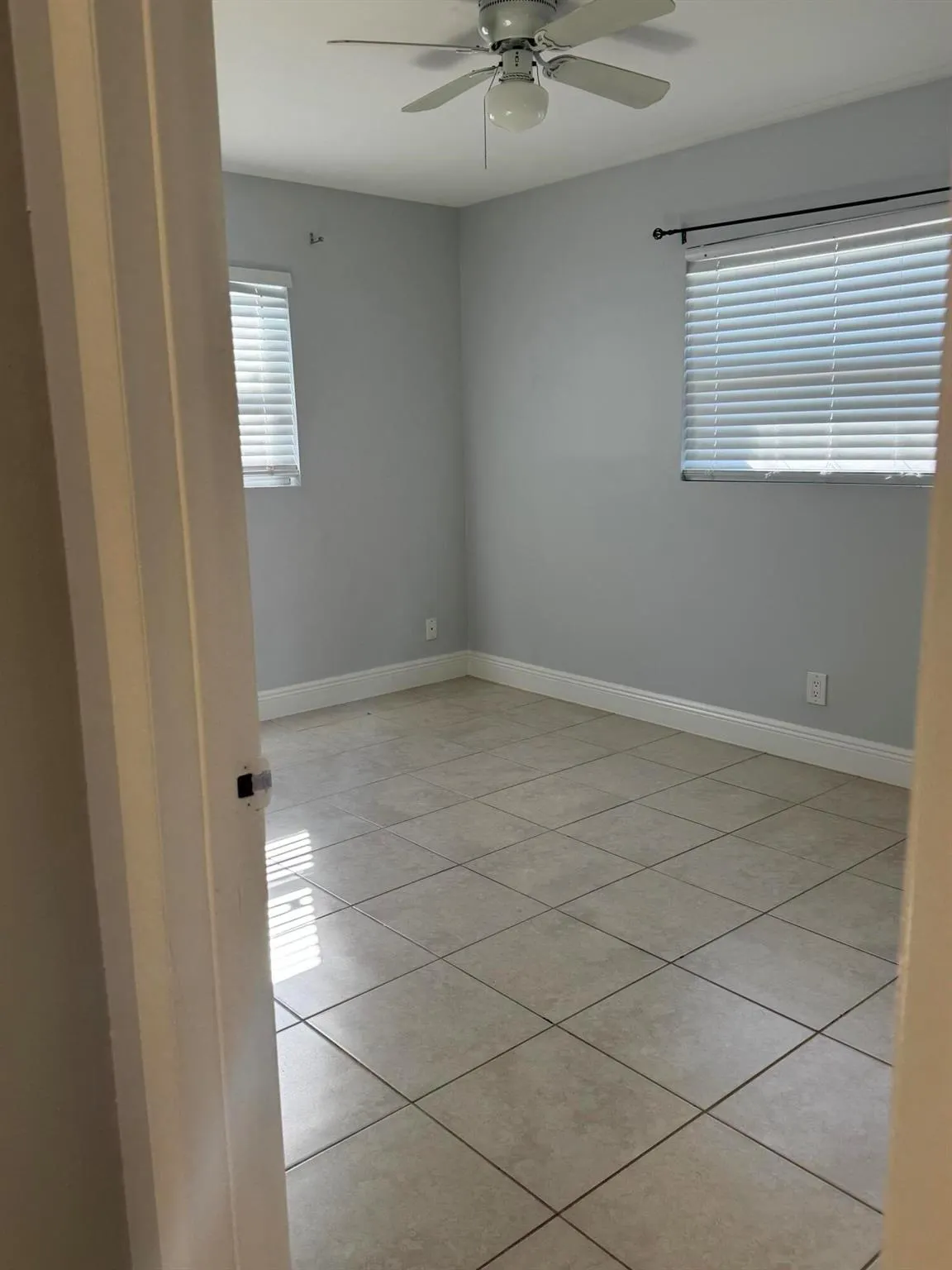 3465 48th Lane S