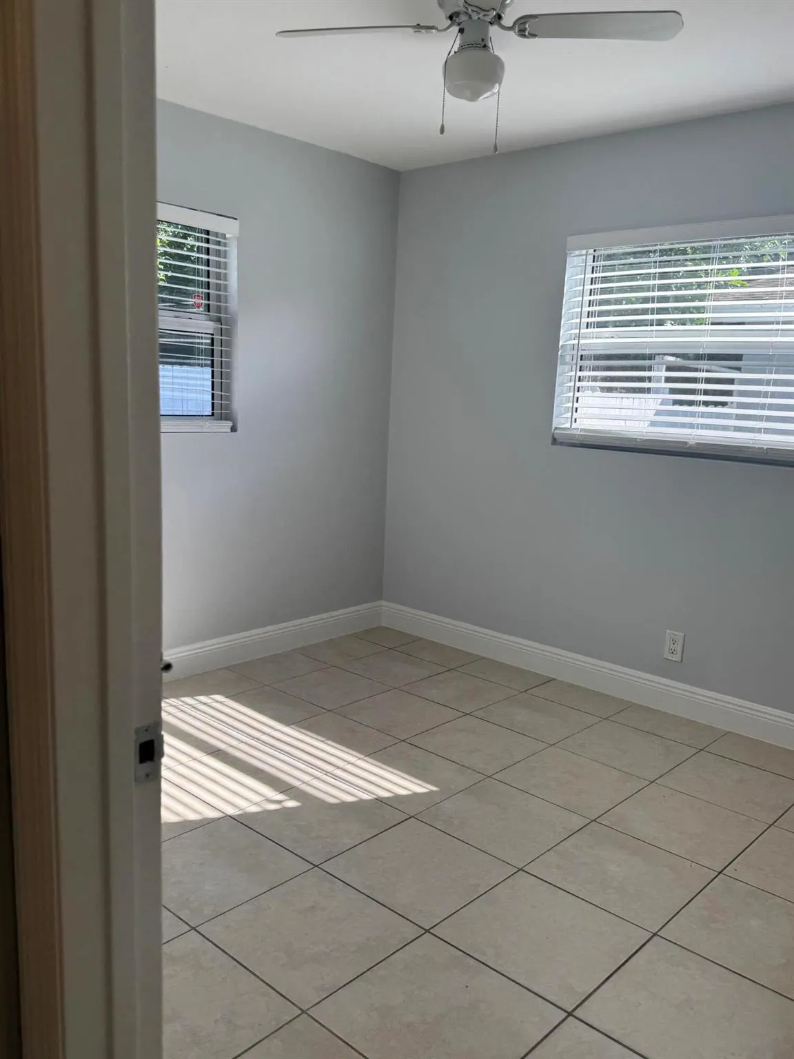 3465 48th Lane S