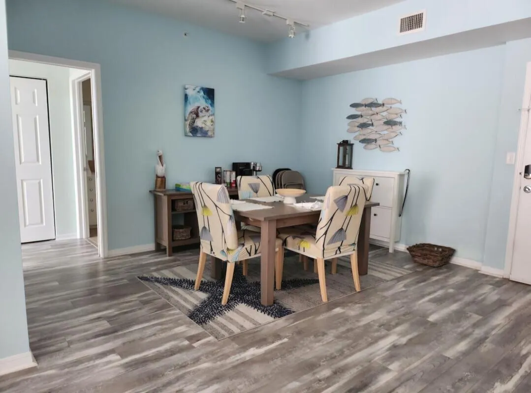 802 W Windward Way, #309