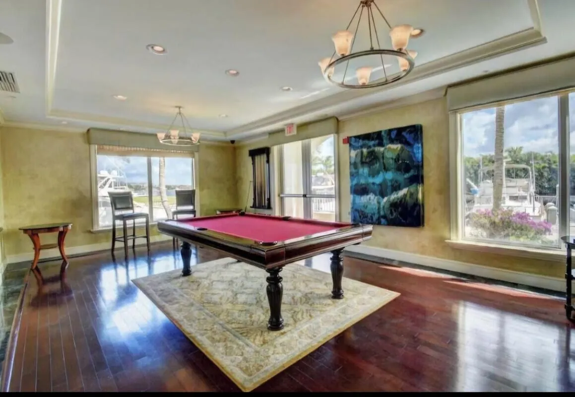 802 W Windward Way, #309