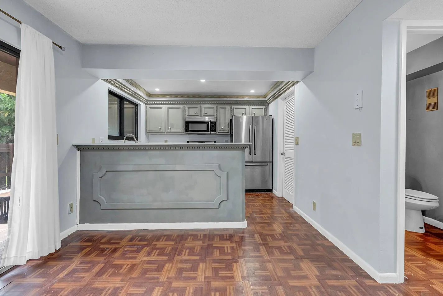 5344 Bosque Lane, #101