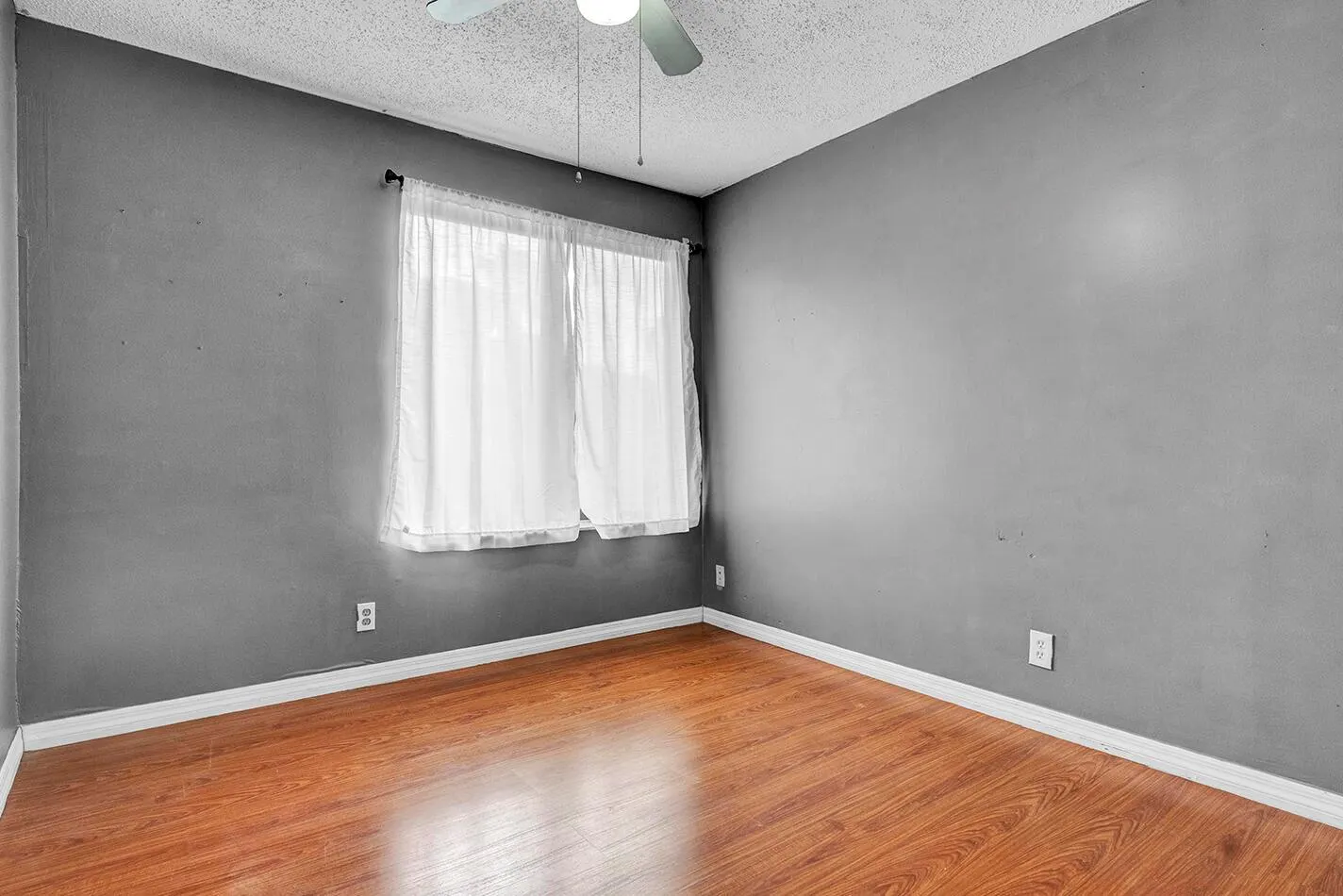 5344 Bosque Lane, #101