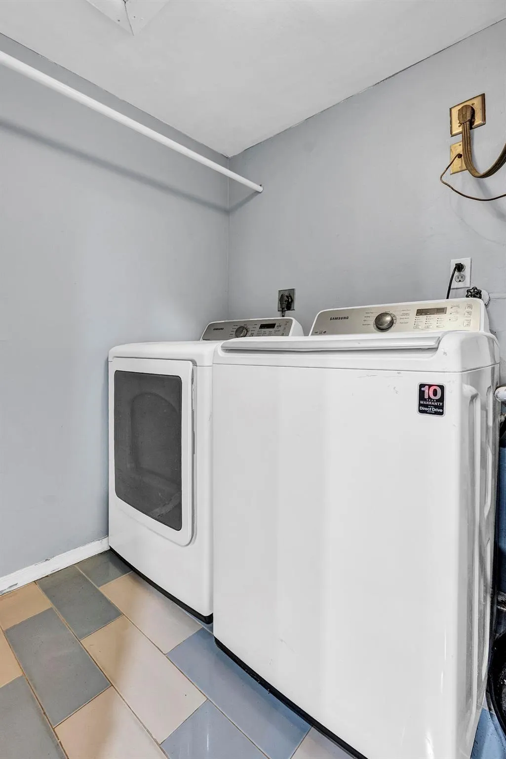 5344 Bosque Lane, #101