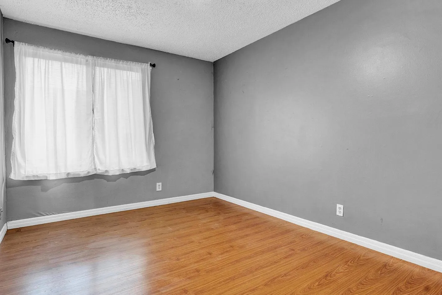 5344 Bosque Lane, #101
