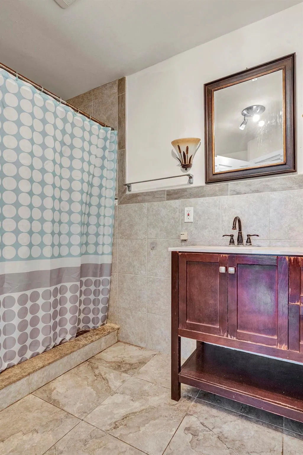 5344 Bosque Lane, #101
