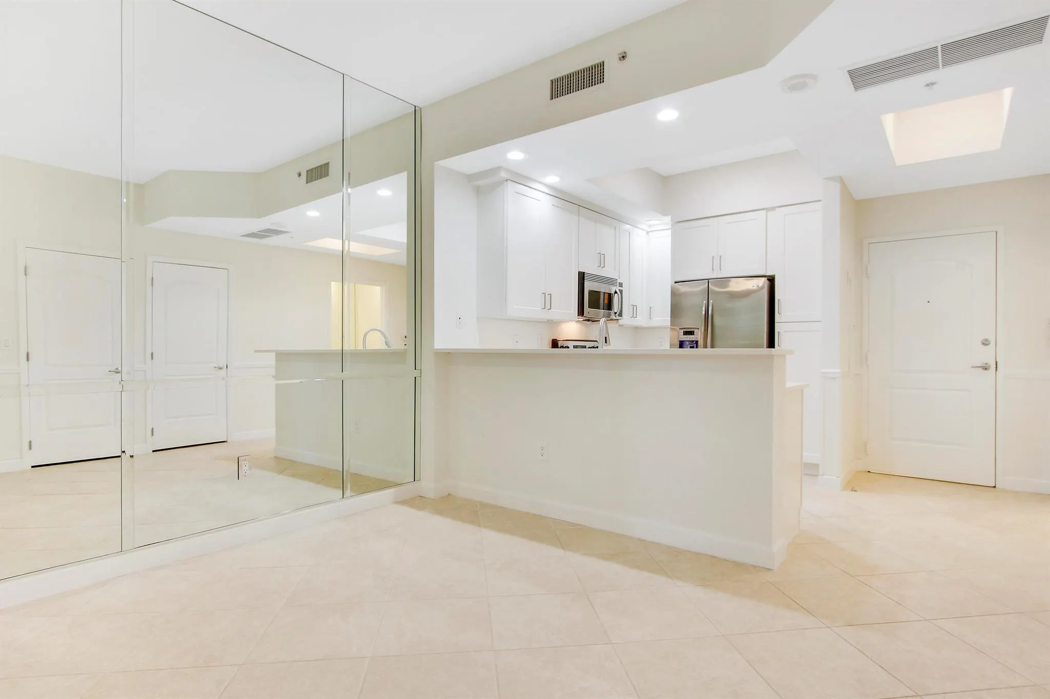 801 S Olive Avenue, #723