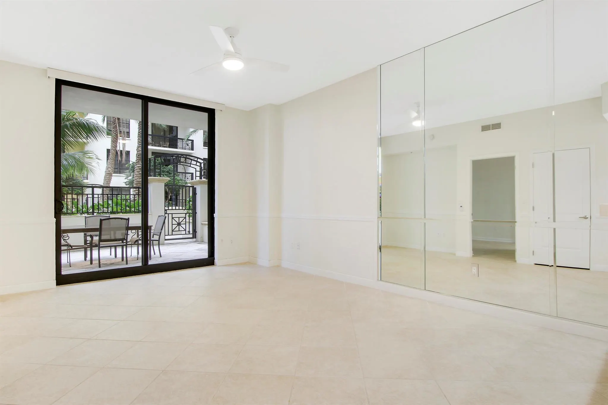 801 S Olive Avenue, #723