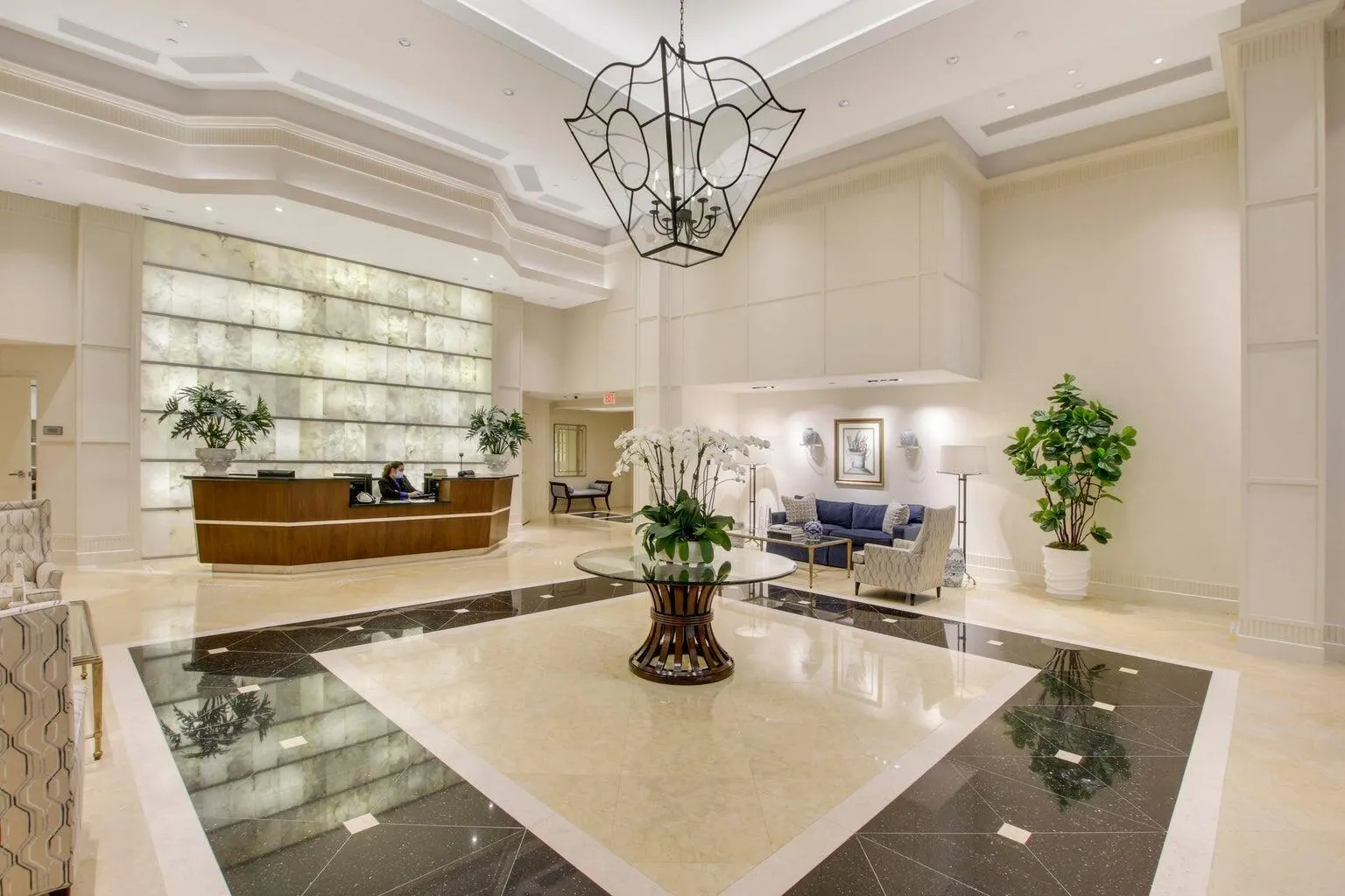 801 S Olive Avenue, #723