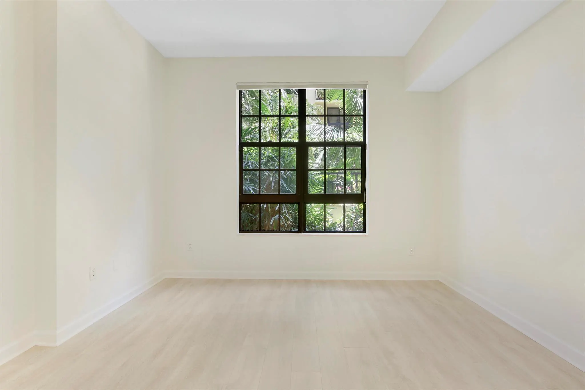 801 S Olive Avenue, #723