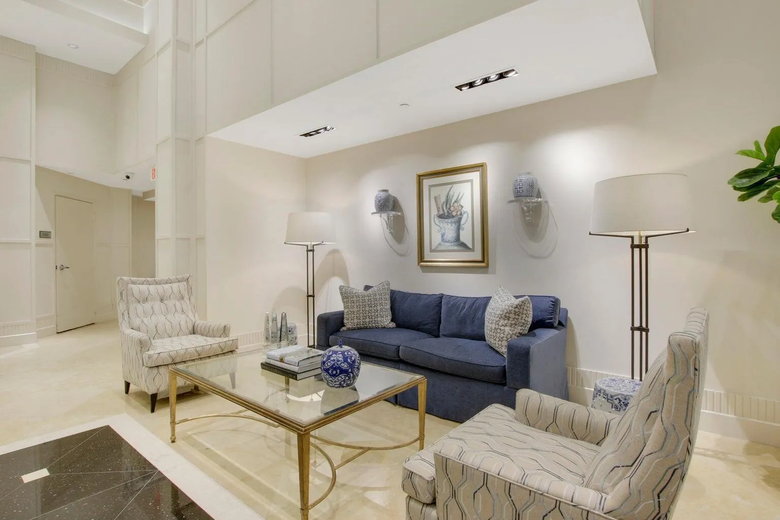 801 S Olive Avenue, #723