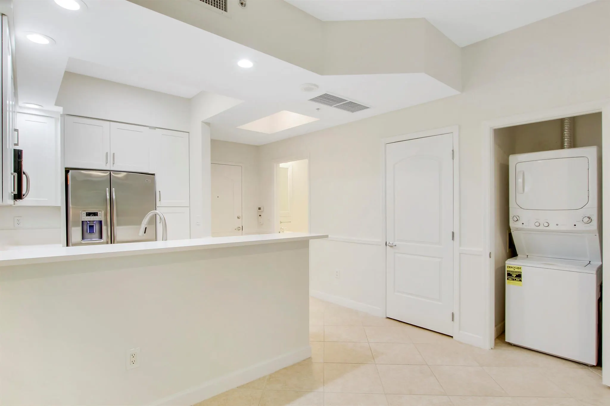 801 S Olive Avenue, #723