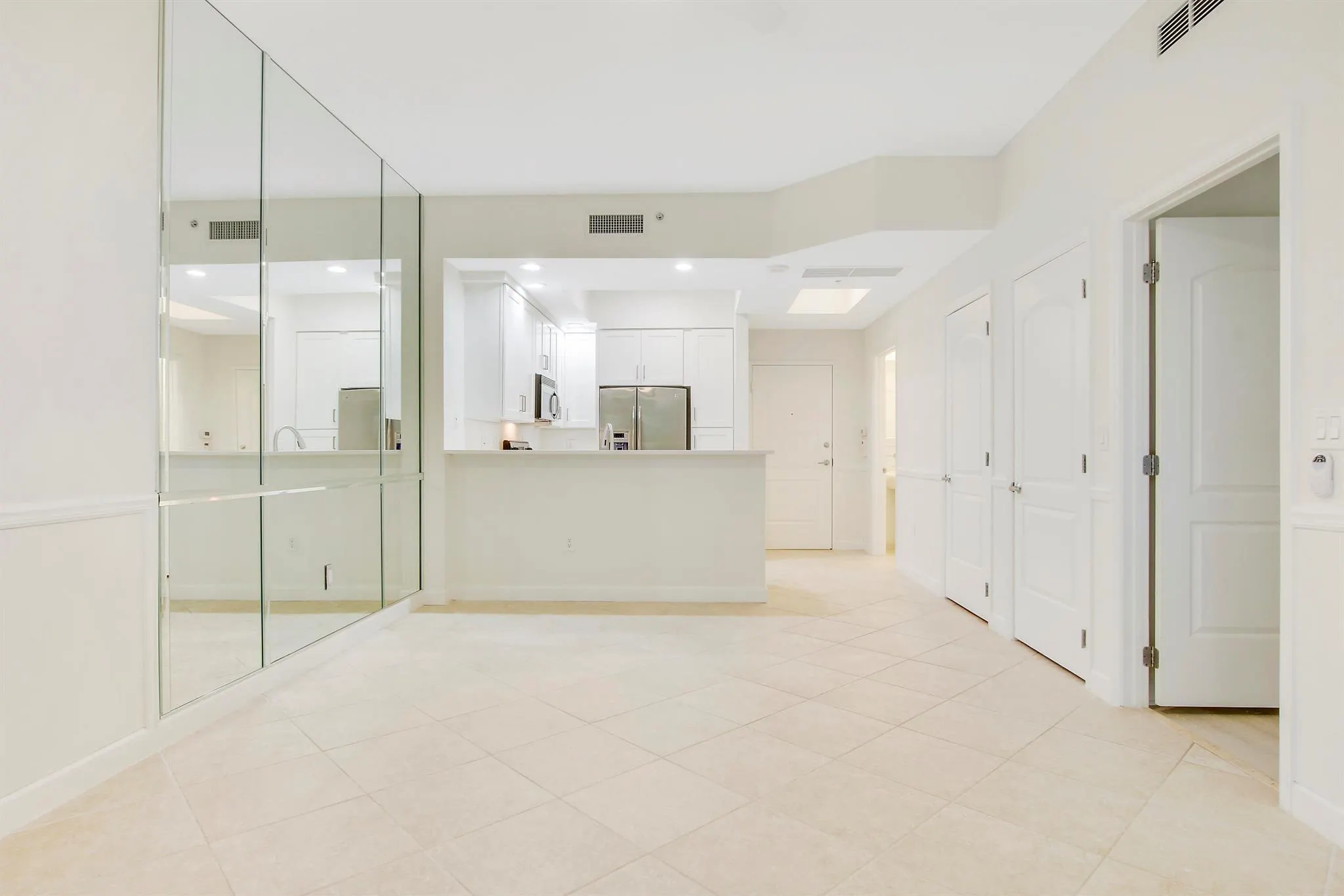 801 S Olive Avenue, #723