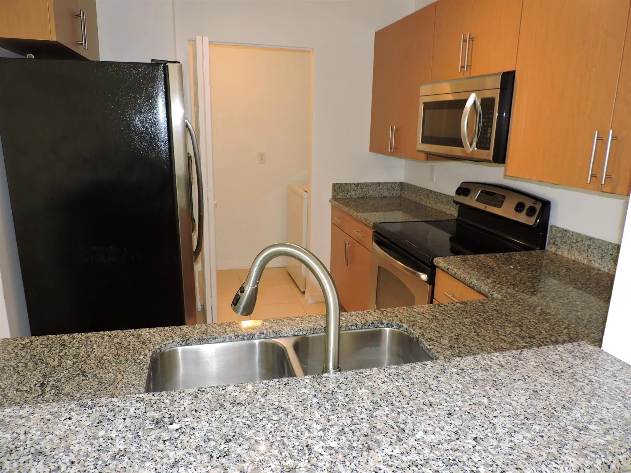 4903 Midtown Lane, #3319