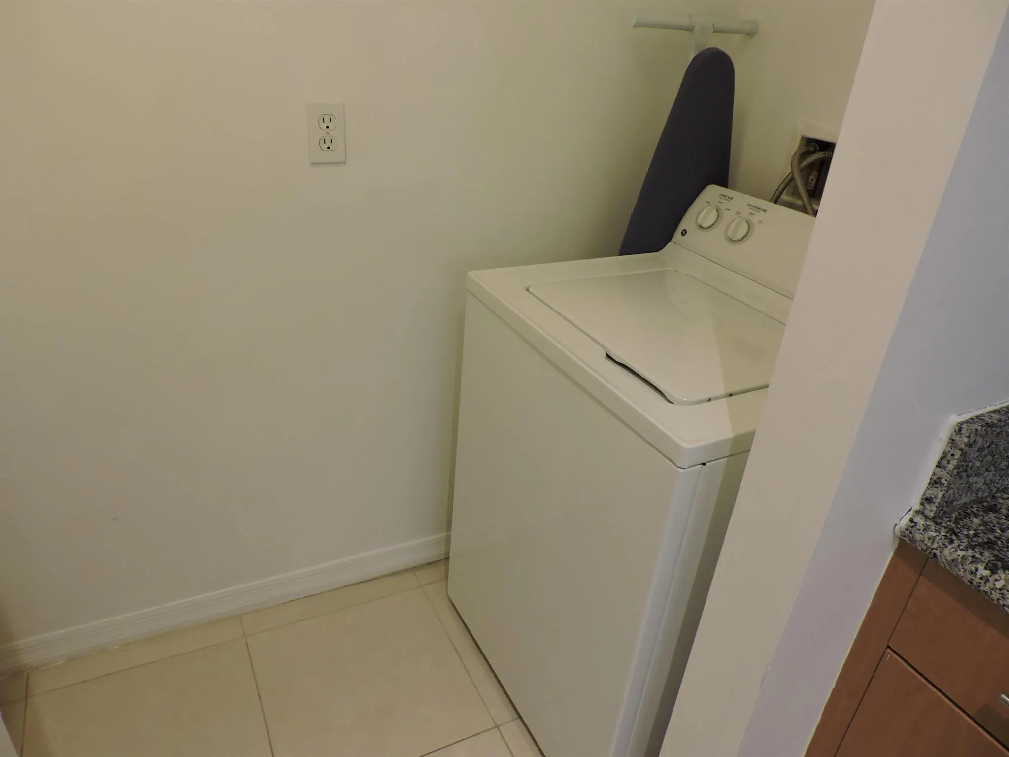 4903 Midtown Lane, #3319