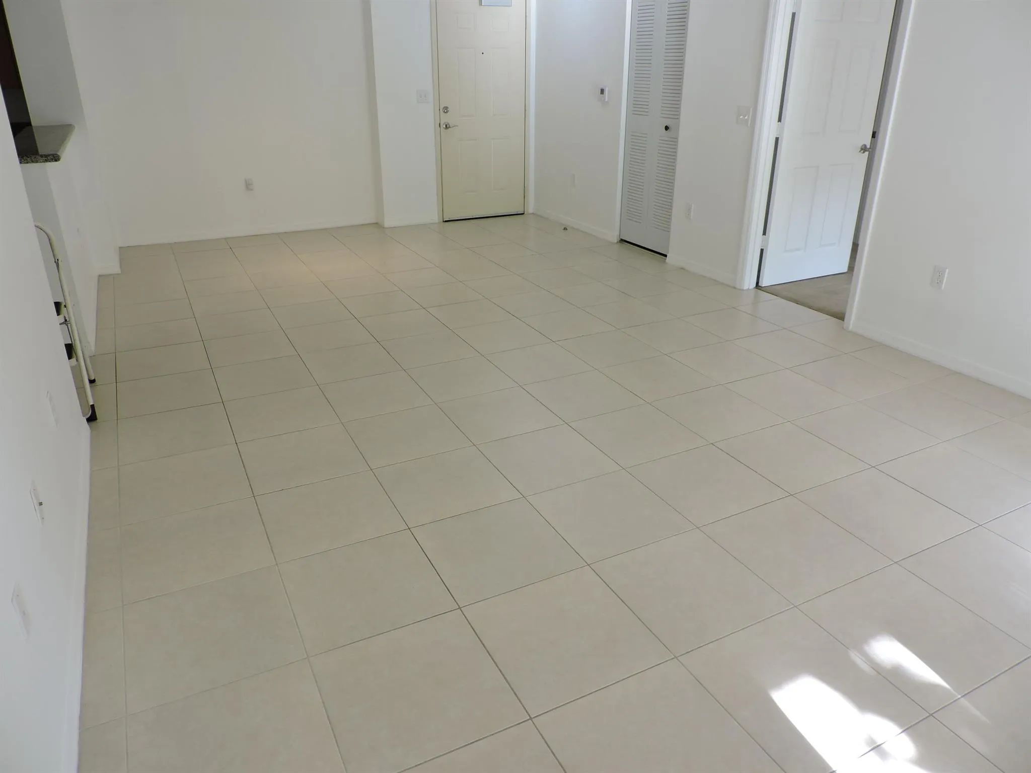 4903 Midtown Lane, #3319