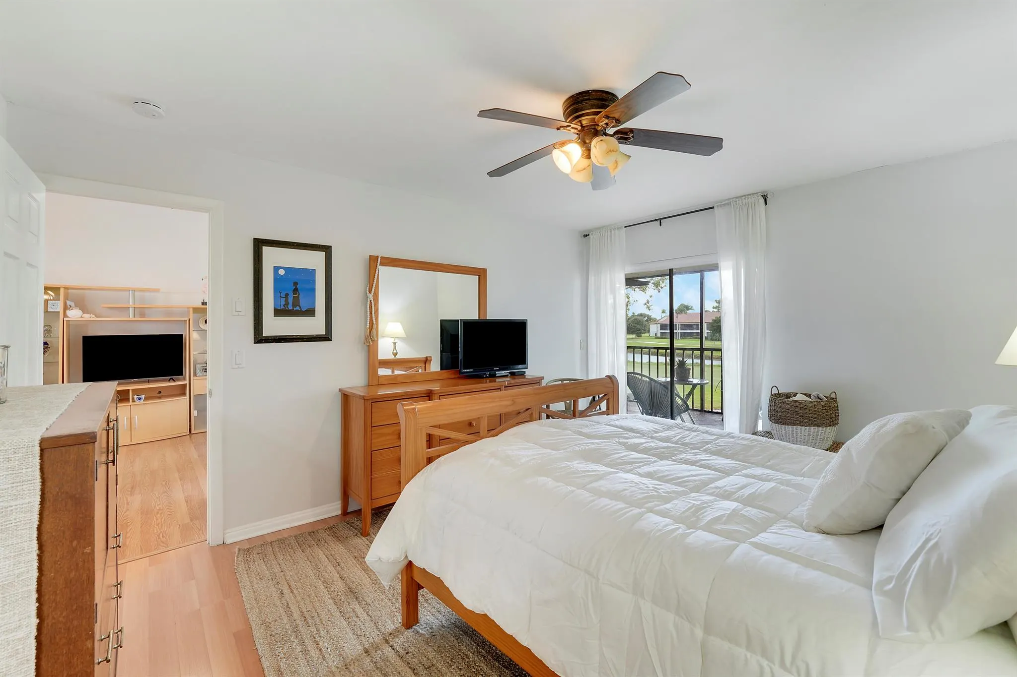 402 Wingfoot Drive, #B