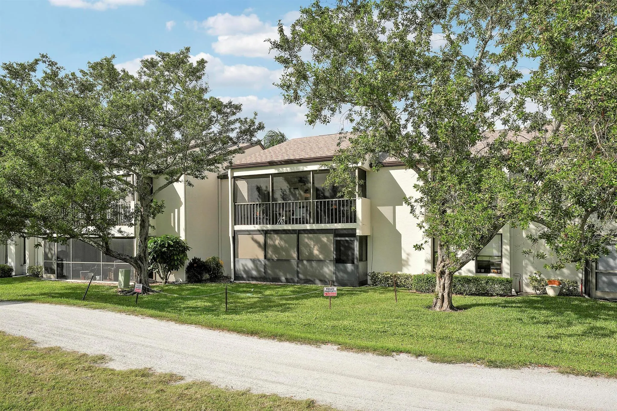 402 Wingfoot Drive, #B