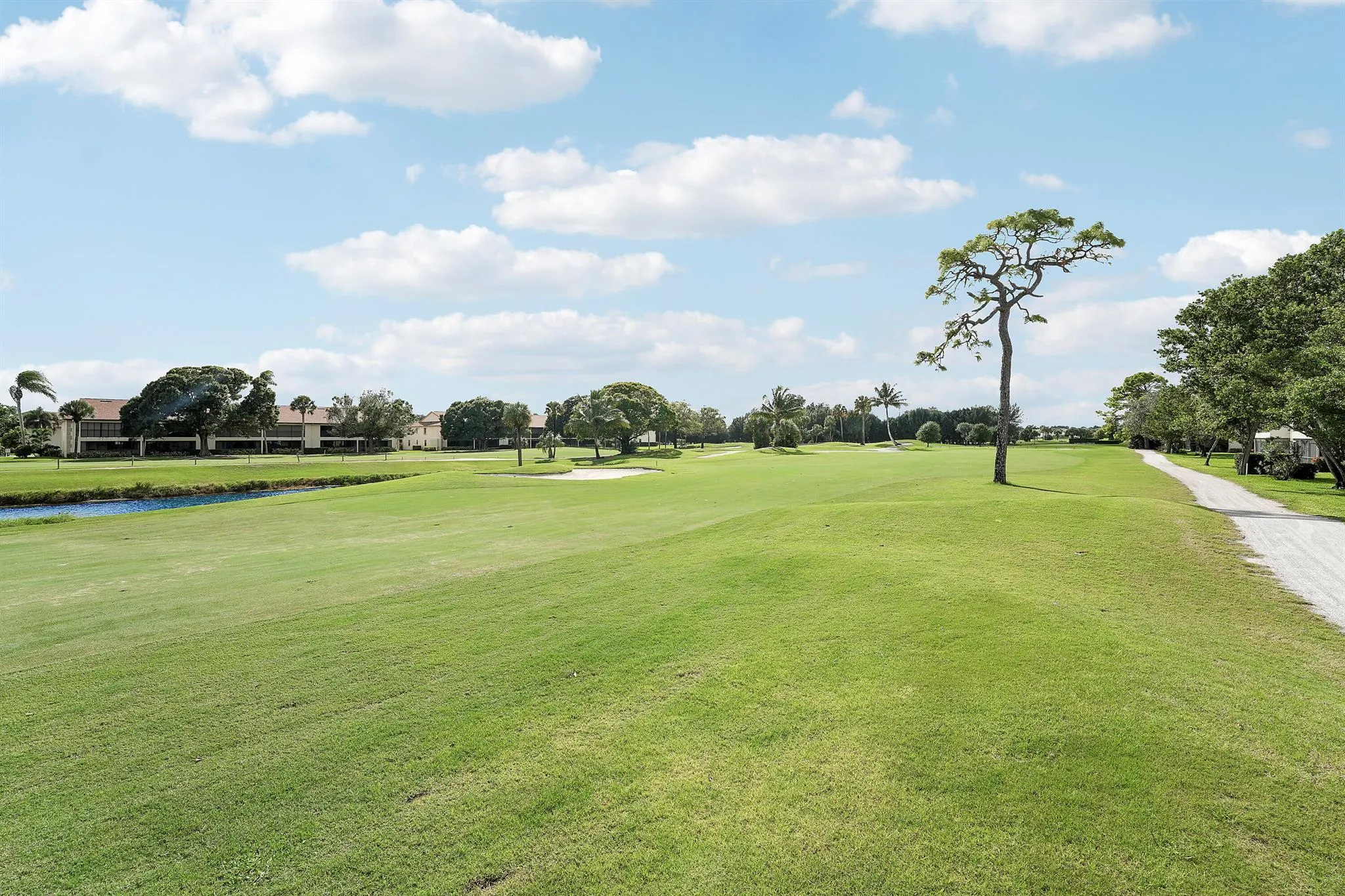 402 Wingfoot Drive, #B