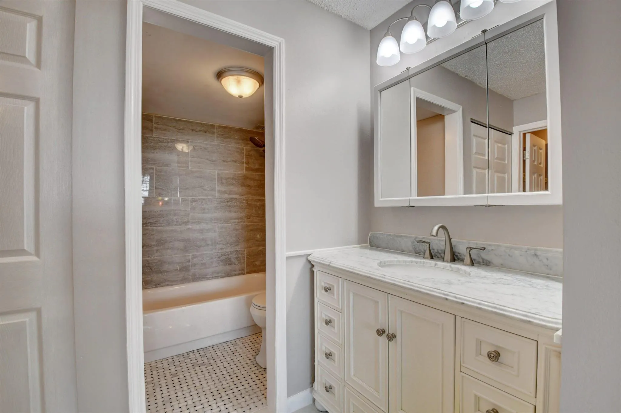 5500 NW 2nd Avenue, #418