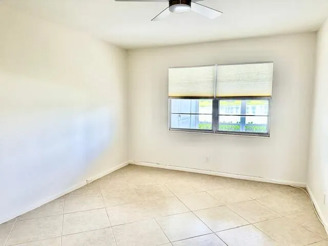 1056 Exeter D