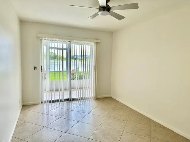 1056 Exeter D