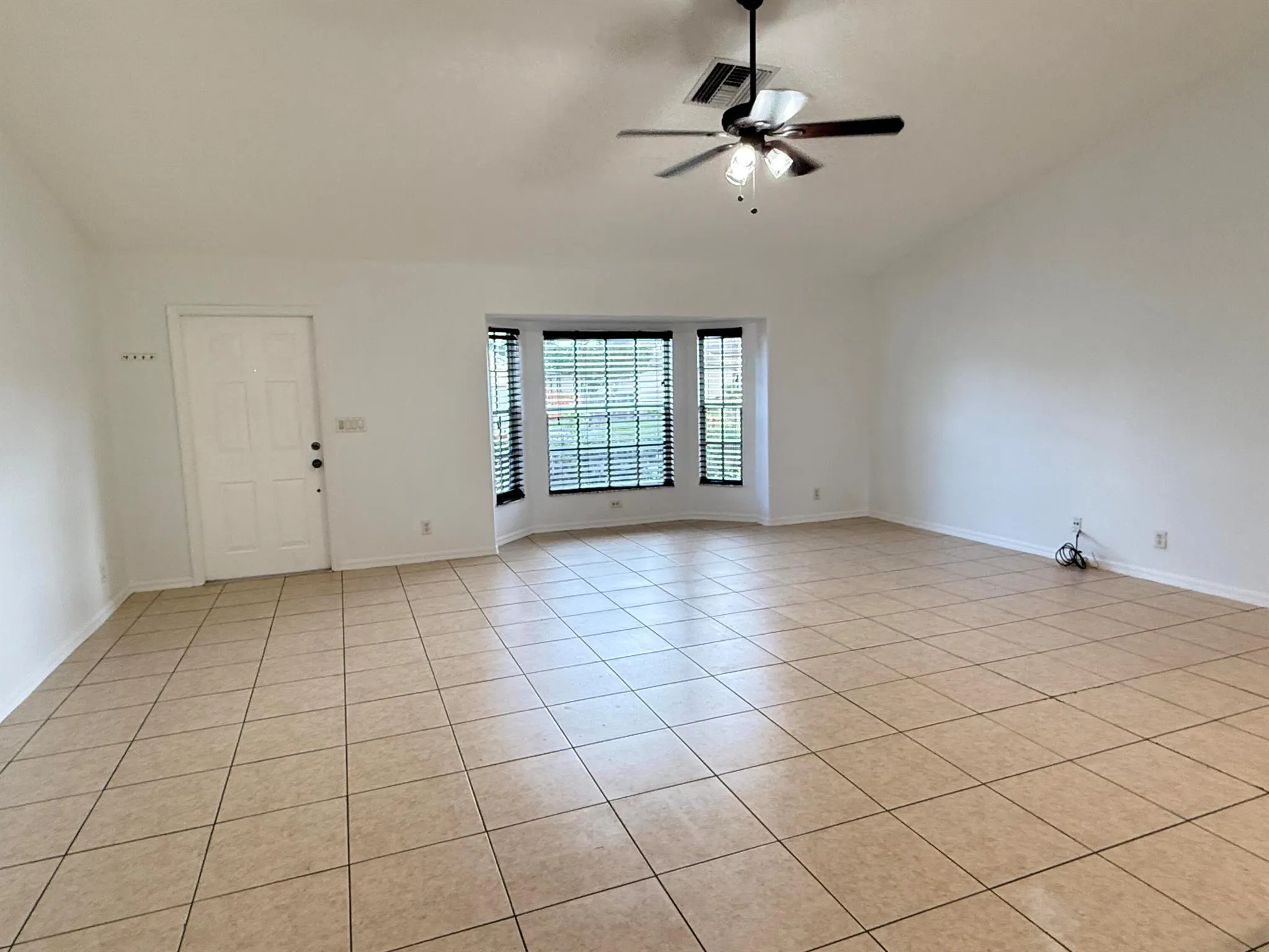 1426 SW Prairie Circle