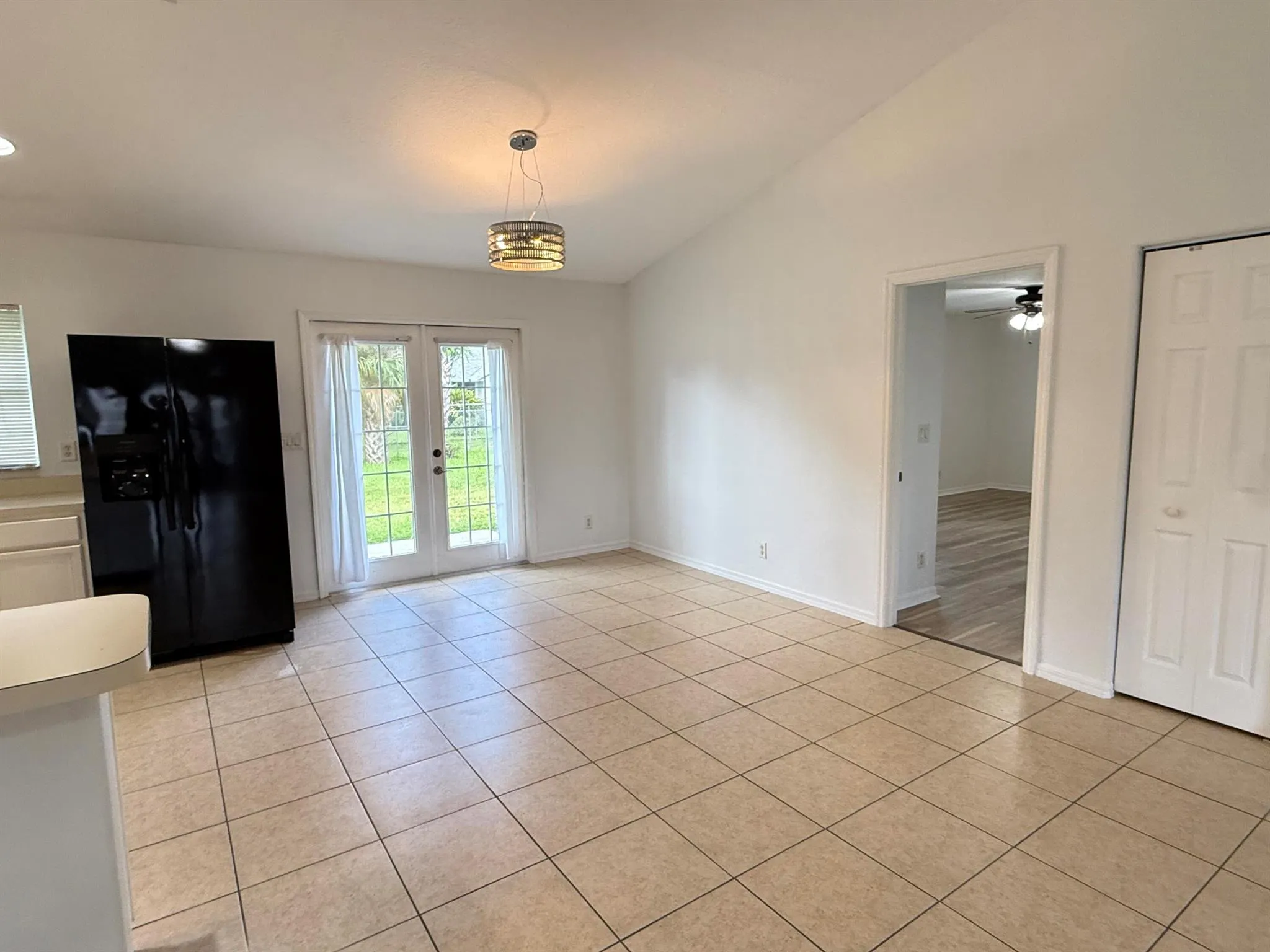1426 SW Prairie Circle
