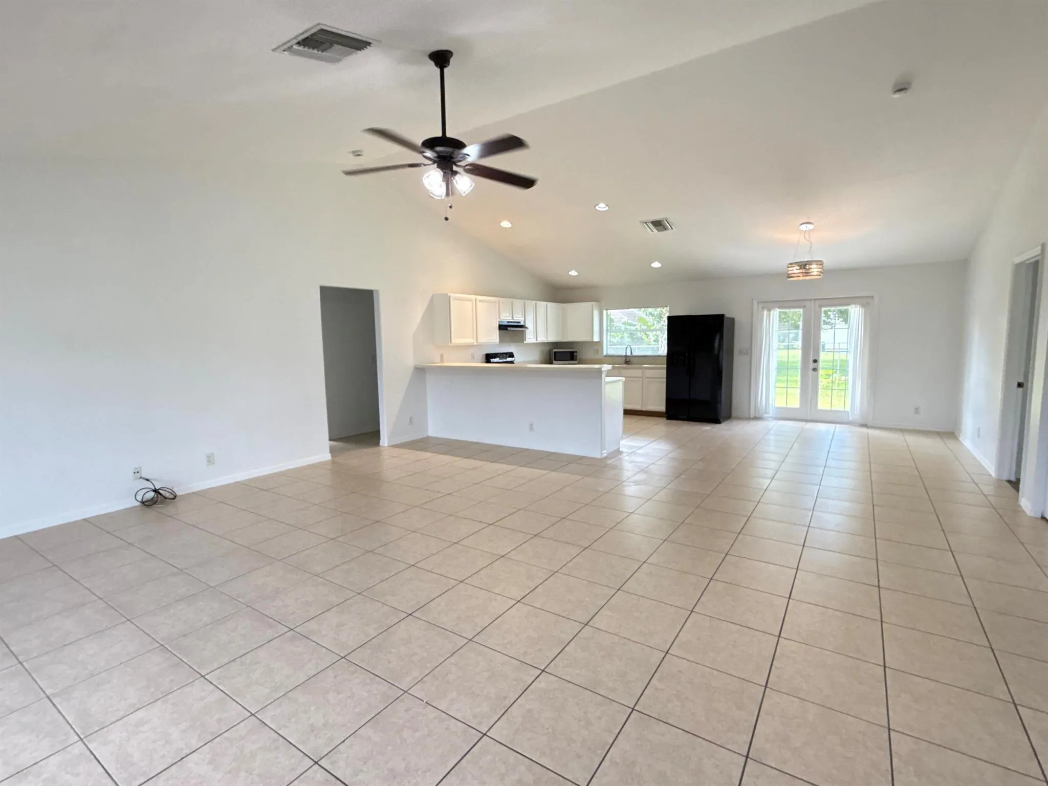 1426 SW Prairie Circle