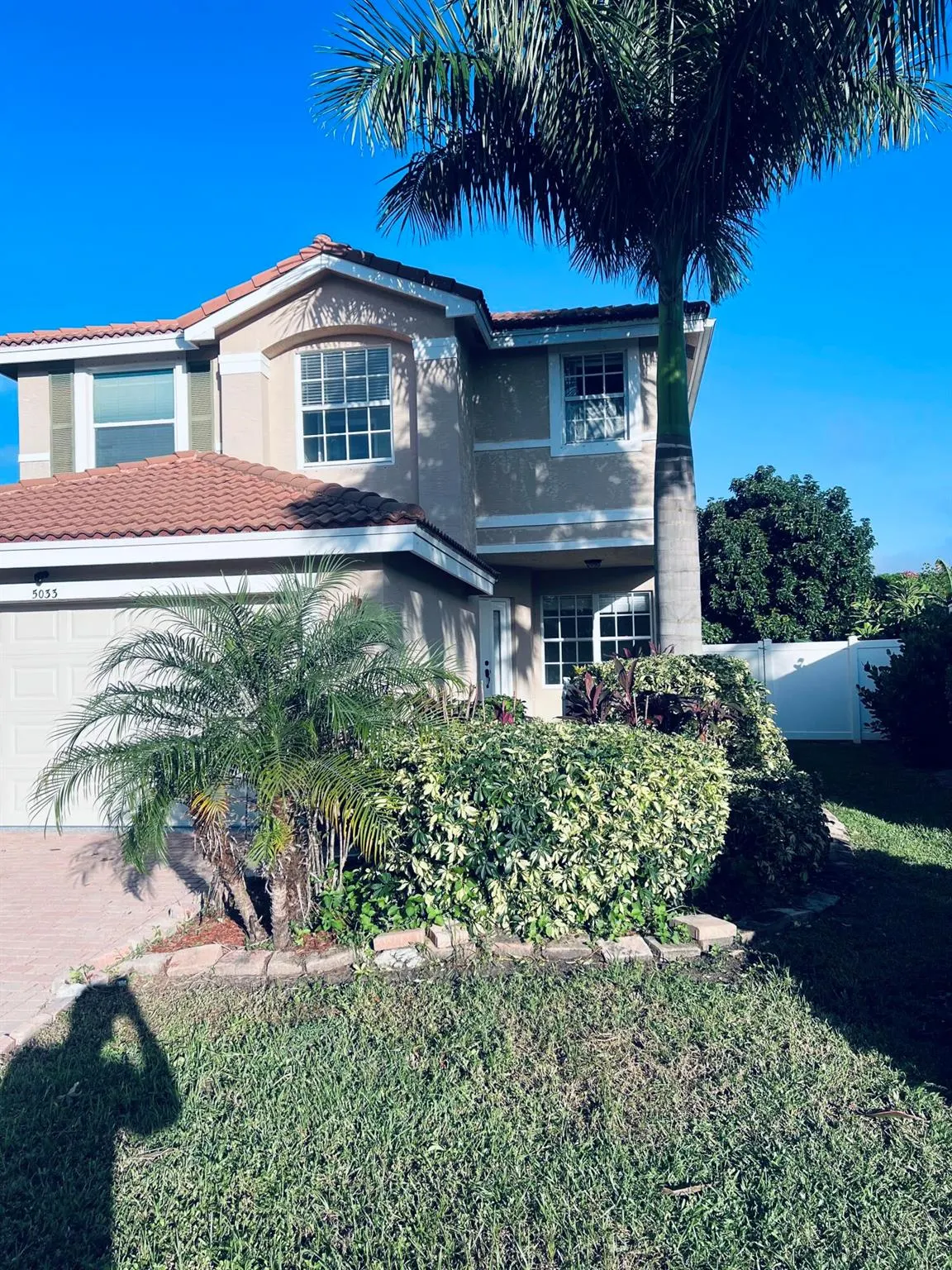 5033 Polaris Cove