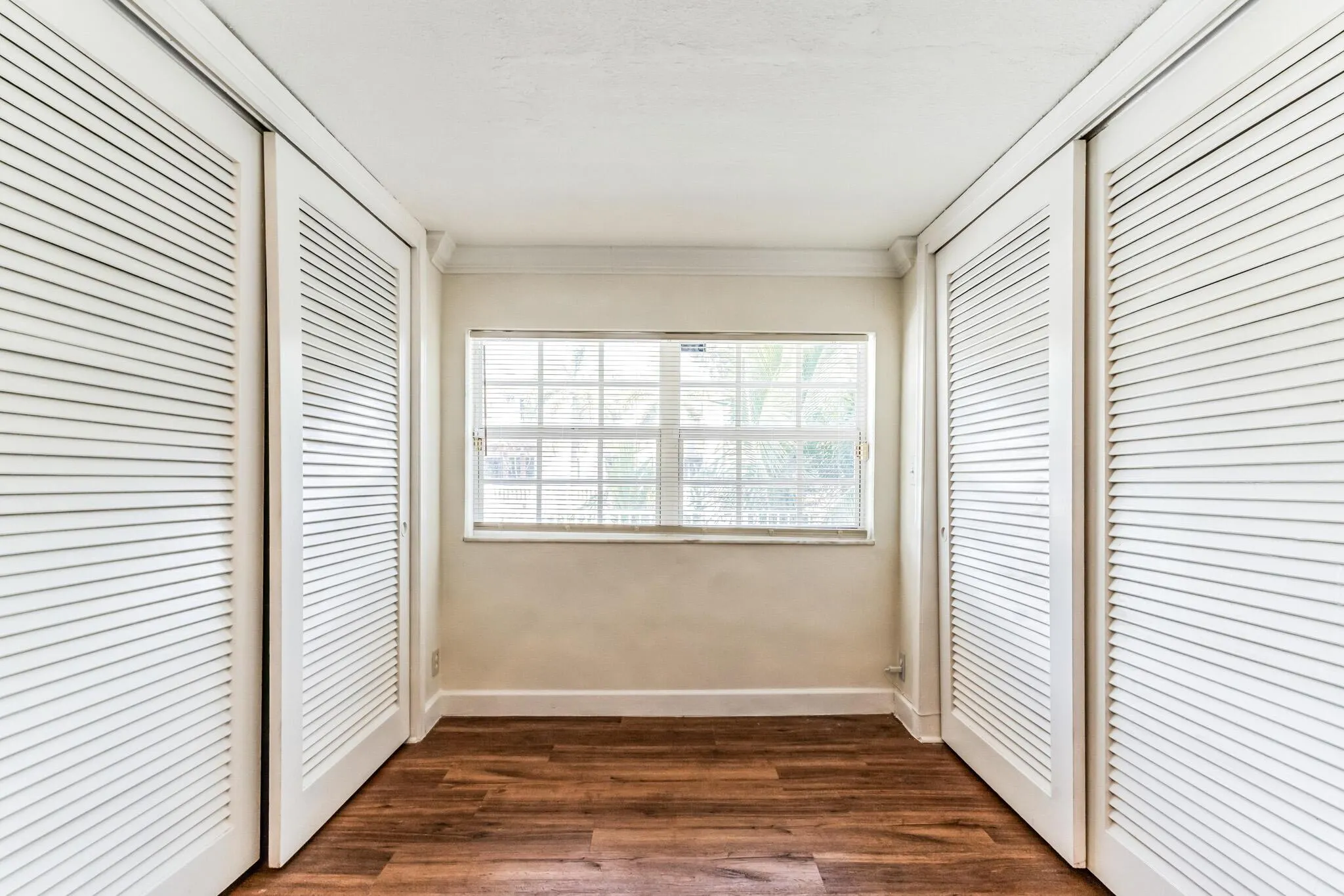 98 SW 8th Avenue