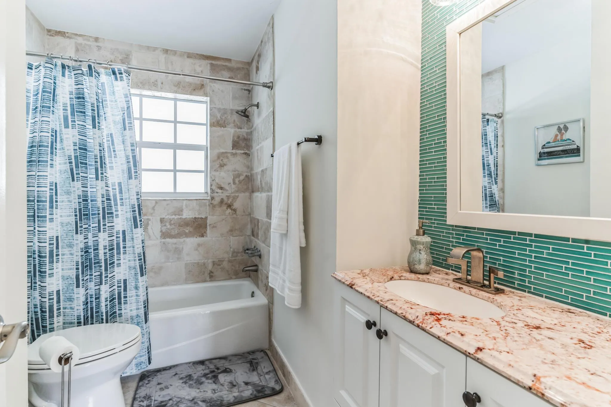 98 SW 8th Avenue