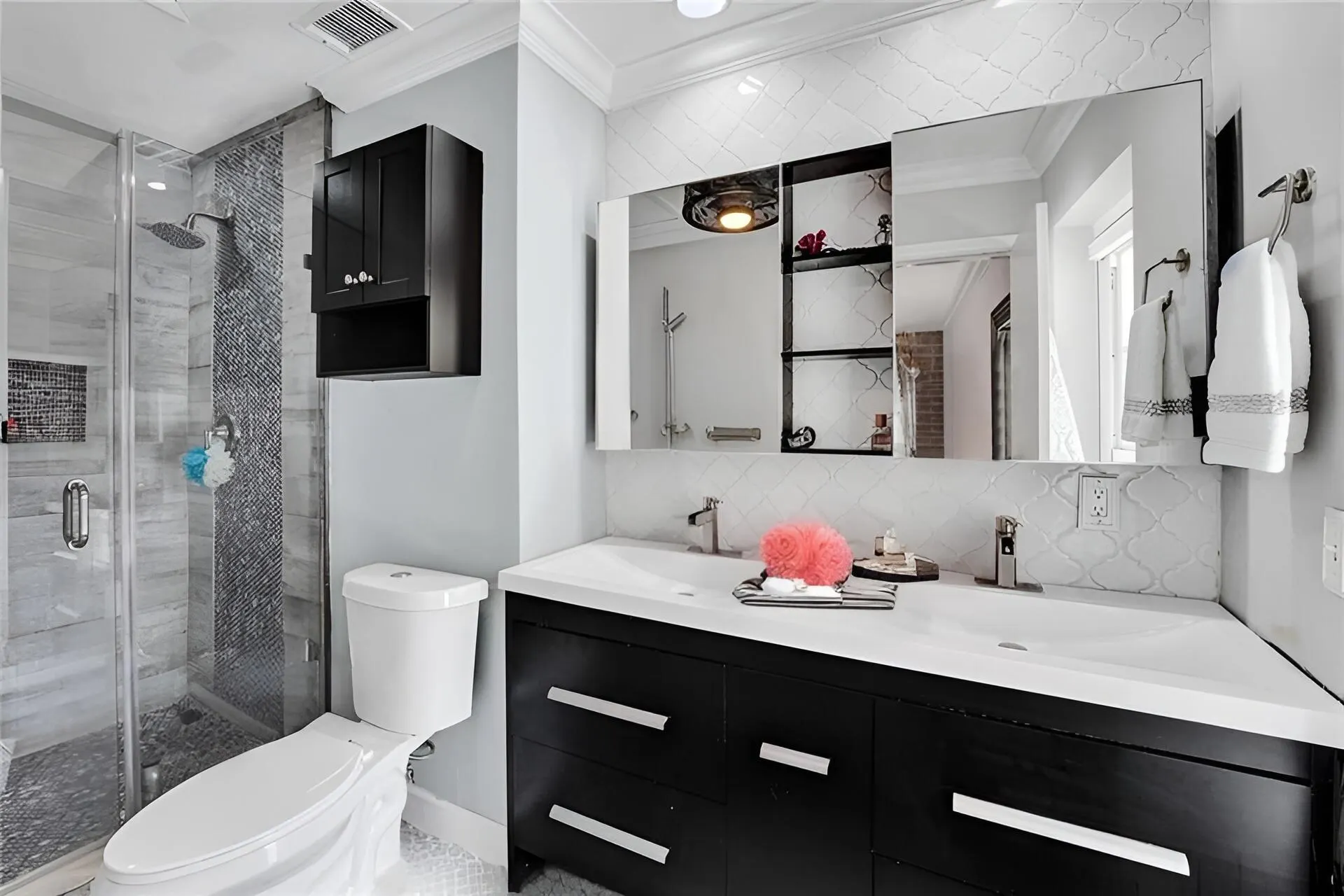 98 SW 8th Avenue