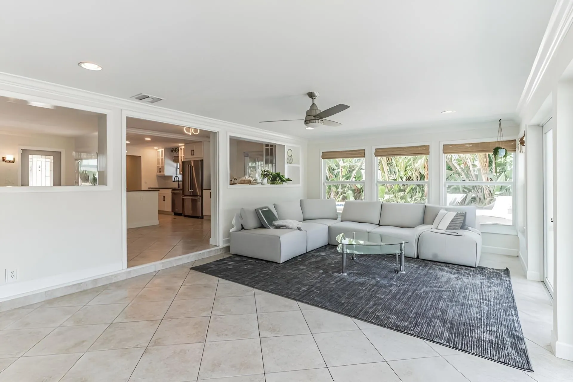 98 SW 8th Avenue