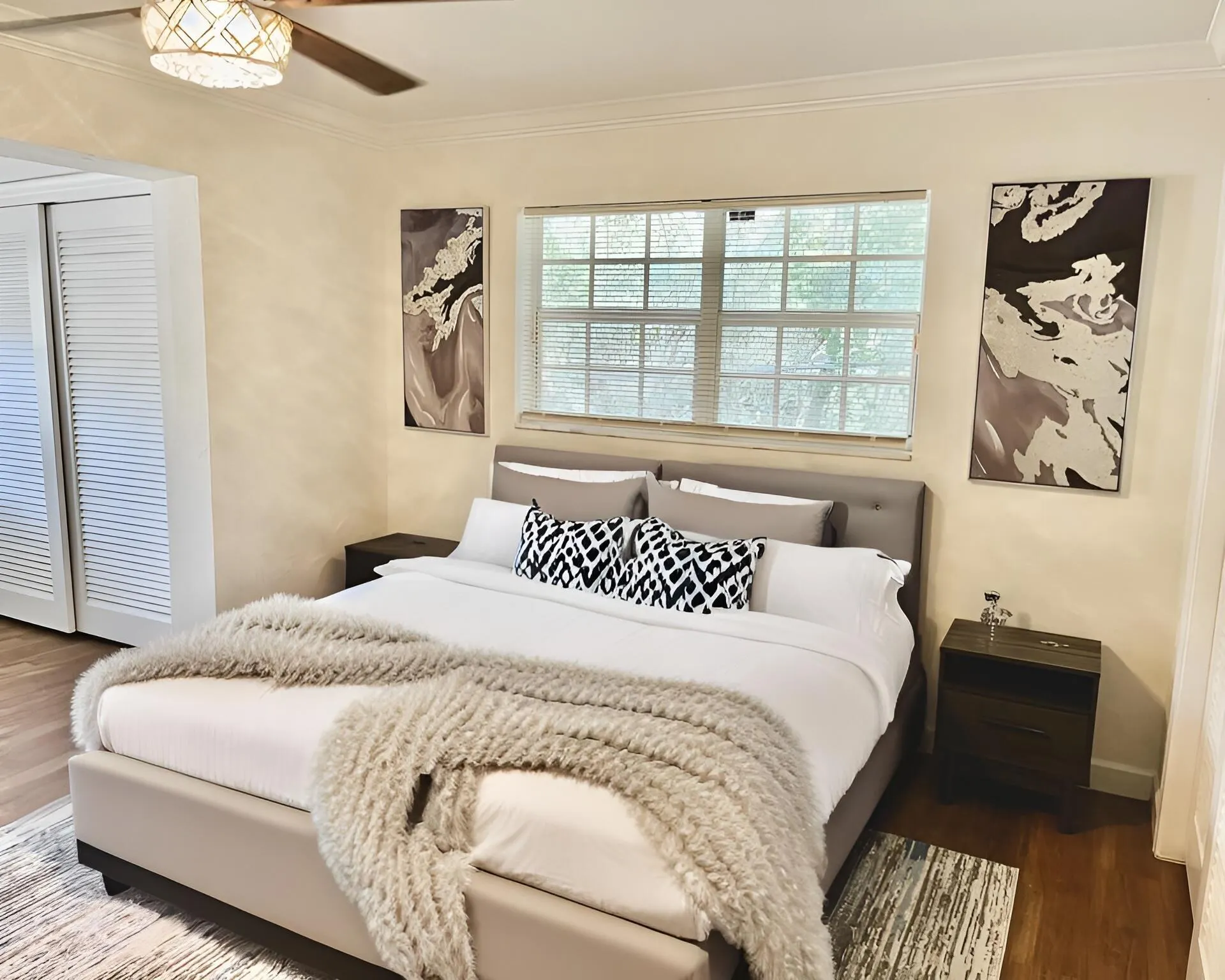 98 SW 8th Avenue