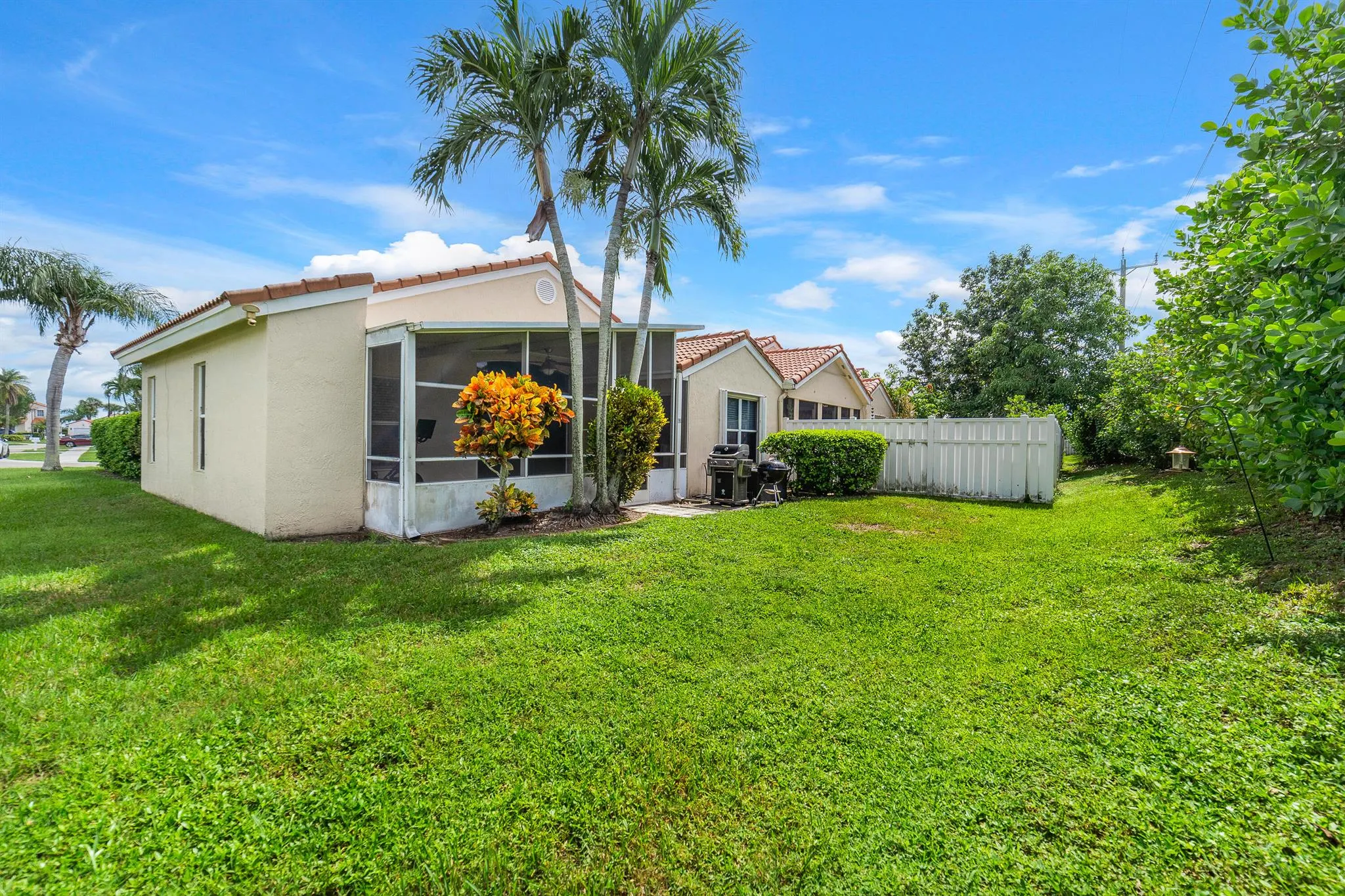 7577 Edisto Drive
