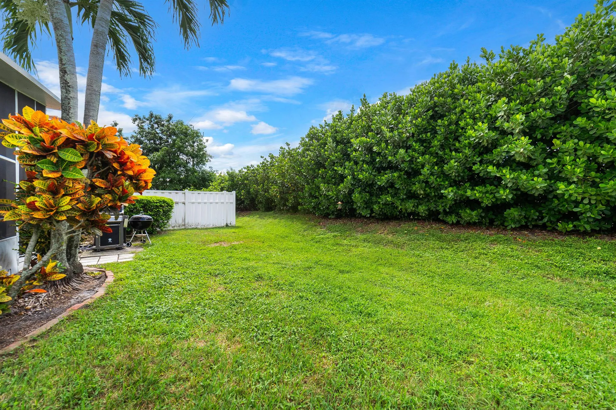 7577 Edisto Drive