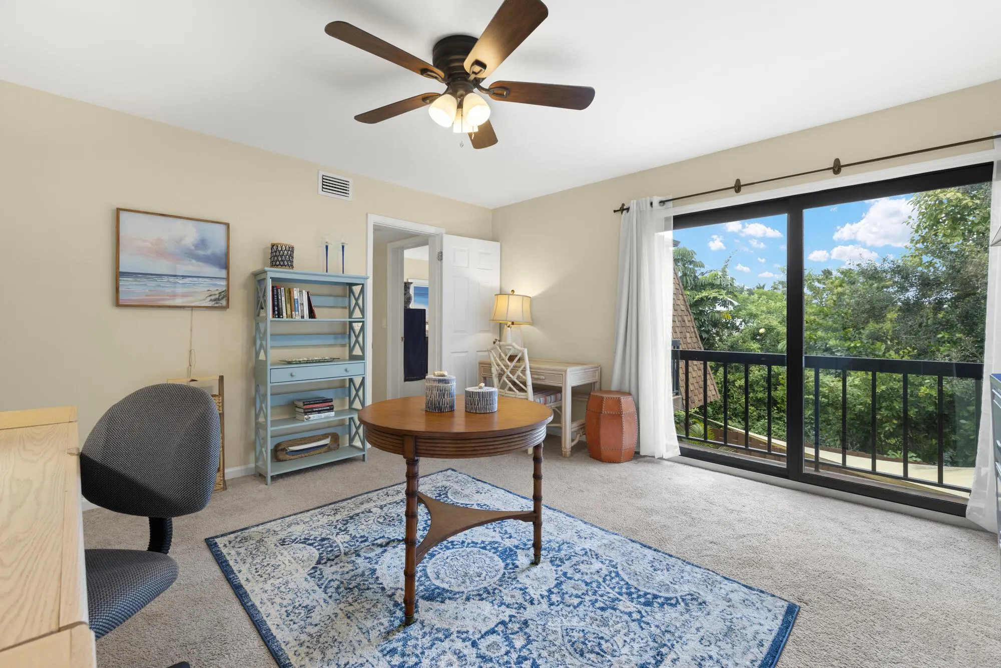 110 N Delaware Boulevard, #18a
